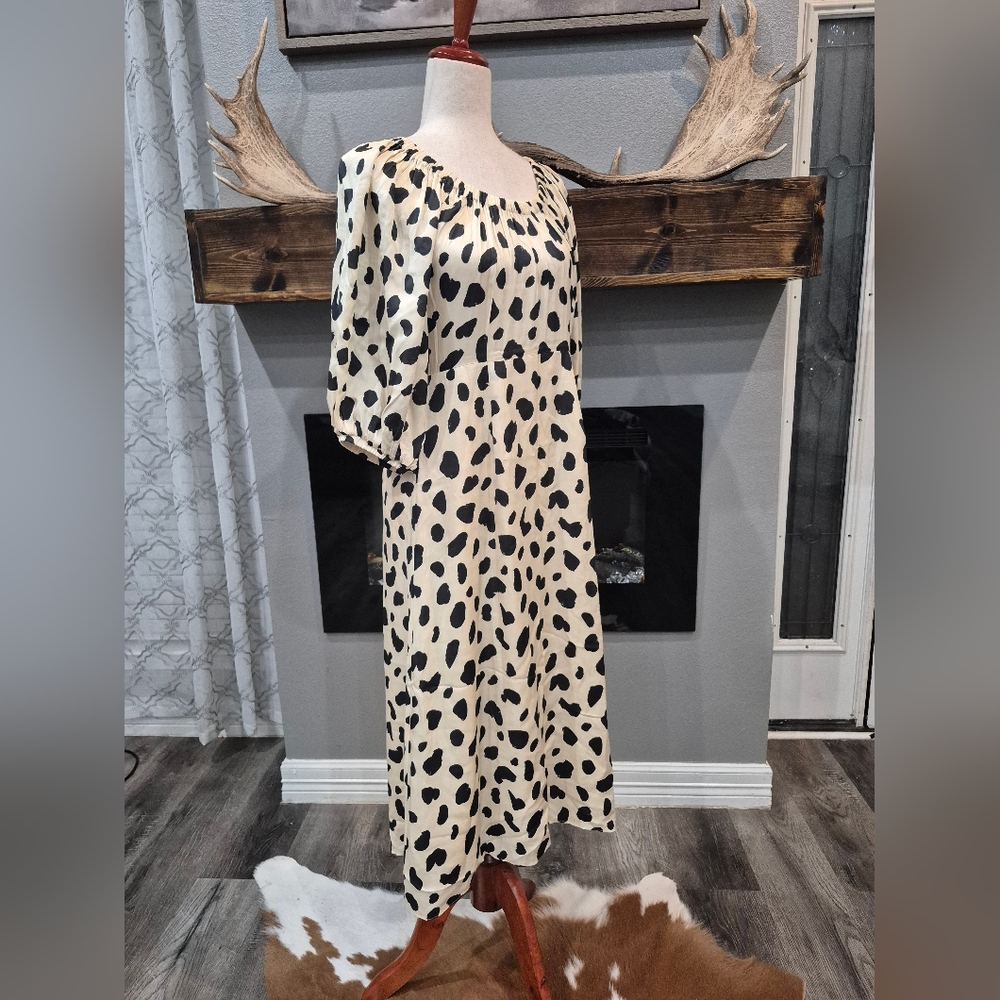 KITRI Maxi Dress with Black Spot Print and Scoop Neck Sizs 8, 100% Viscose - Picture 3 of 7